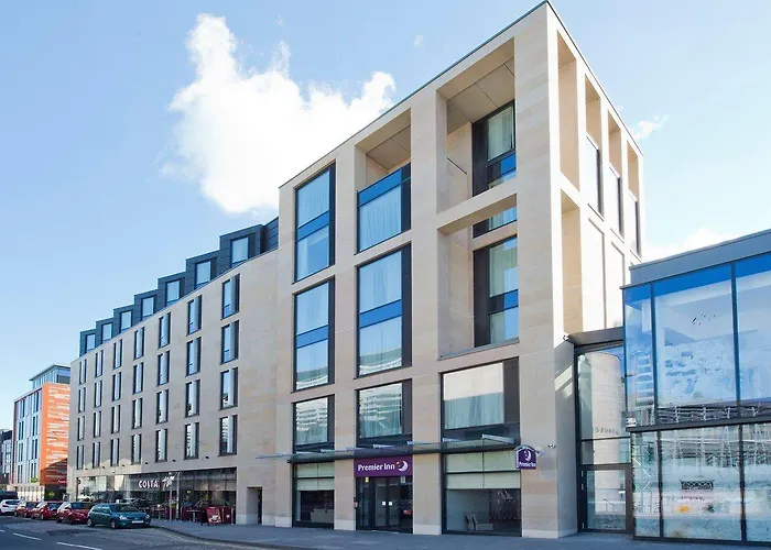 Premier Inn Edinburgh City Centre Royal Mile